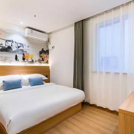 No.5 Vogue Hotel Suzhou Suzhou  Bagian luar foto
